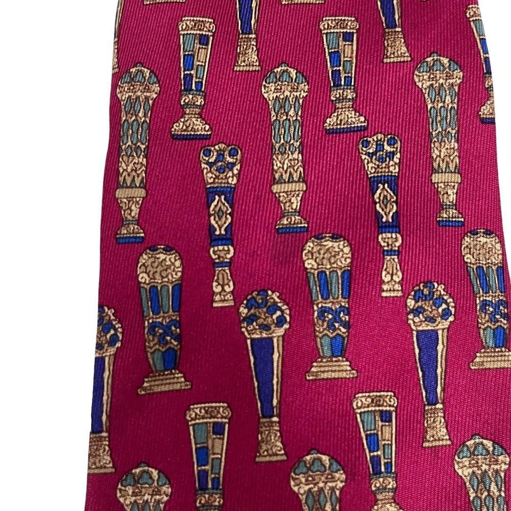 Salvatore Ferragamo Mens Tie Vases Wine Red & Blue Silk 3.5" (W) x 56.5" (L) guc - Picture 11 of 12